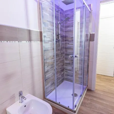 アパート Noh Irnerio Modern 2 Bdr Huge Private Terrace *