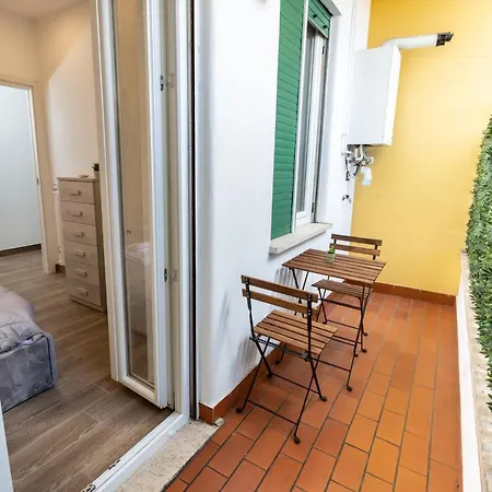 アパート Noh Irnerio Modern 2 Bdr Huge Private Terrace