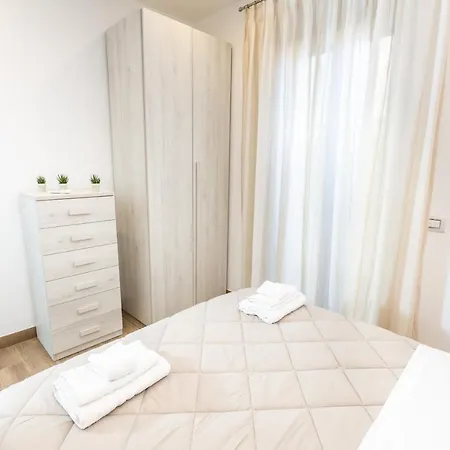 Noh Collection 2bdr Apartment- Vatican Area
