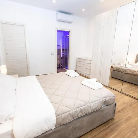 Noh Collection 2bdr Apartment- Vatican Area * Rome