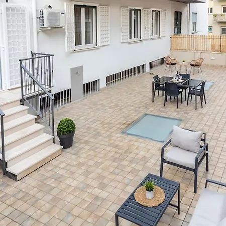 Noh Collection 2bdr Apartment- Vatican Area *