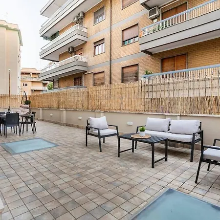 Noh Collection 2bdr Apartment- Vatican Area