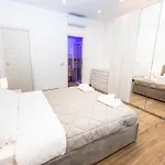 Noh Collection 2bdr Apartment- Vatican Area * Rom
